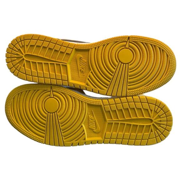 Copied - Nike Jordan 1 Retro Hightop OG, ‘Yellow Ochre’ - Picture 5 of 5